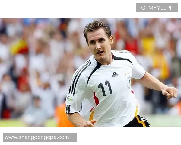 足球史上十大长发球星盘点：谁是你心中的发型王者